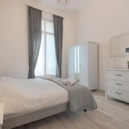 Apartment Michel Ange Cannes