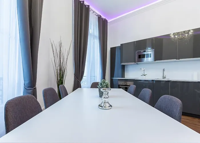 Michel Ange * カンヌ